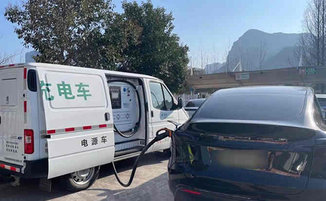 连云港汽车搭电