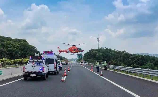 连云港高速公路汽车救援案例